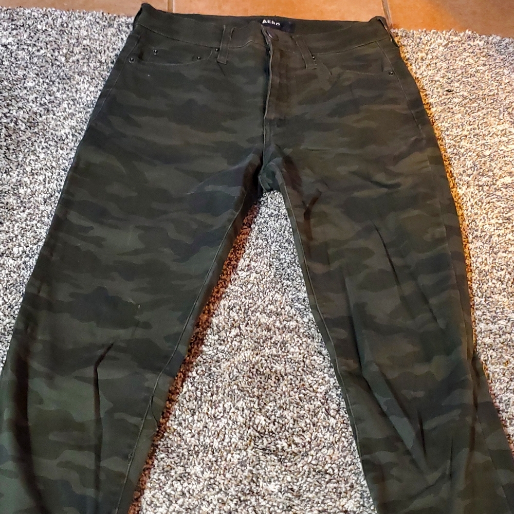 Jeans - Picture 2 of 4